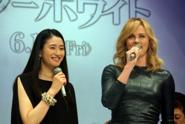 シャーリーズ・セロンと小雪が金環日食についてコメント