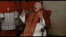 プレッシャーに耐えきれず、新法王はローマの街へ！