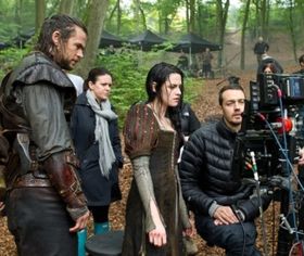 スノーホワイトを演じるクリステン・スチュワート