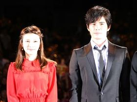 『BRAVE HEARTS 海猿』完成披露試写会に登壇した、伊藤英明、加藤あい