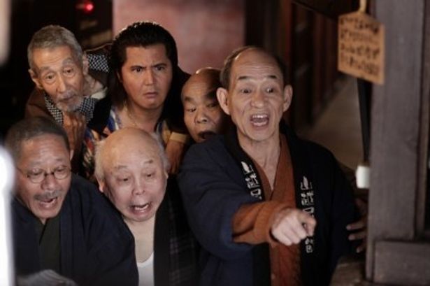 現代の日本に生きる、平たい顔族(＝日本人)