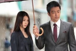 ストロベリーナイト　TV版　ドラマ　映画　劇場版　竹内結子　西島秀俊 Amazon.co.jp: ストロベリーナイト DVD : 竹内結子, 西島秀俊
