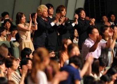 『海猿』コンサートで5000人のファンが集結