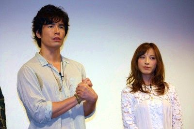 『海猿』シリーズ4作品イッキ見！イベントに登壇した伊藤英明と加藤あい