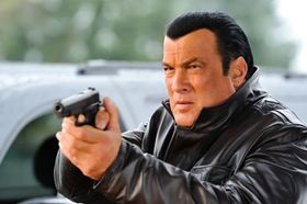 今年もあのセガールが帰って来た！