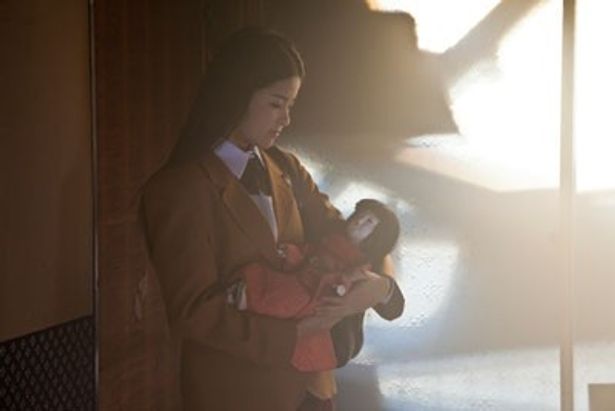 第4話『和人形』。清楚でおぼこい少女にしか見えない