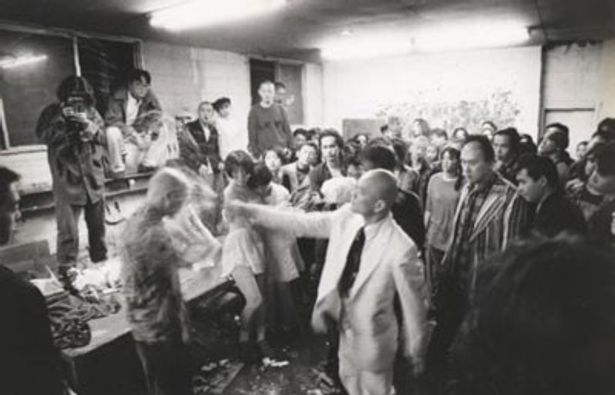 『BAD FILM』は路上パフォーマンス「東京ガガガ」メンバーと共に製作していたが、中断していた