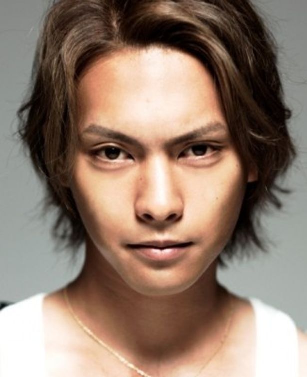 賞金首を追う沢田五郎を演じる柳楽優弥