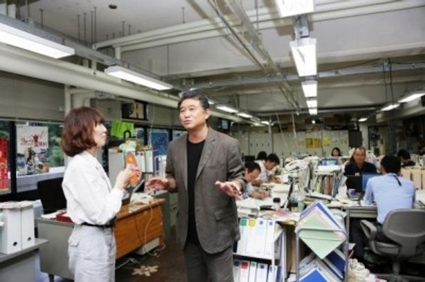 【写真をいる】高知県おもてなし課を訪問し、高知の魅力を語る船越英一郎