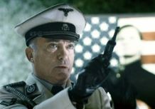 月面ナチスの総統を演じたウド・キア