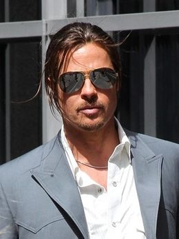 CMにアンジェリーナとジェニファーが!?