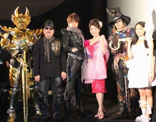 『牙狼 GARO 蒼哭ノ魔竜』は2013年2月より全国公開