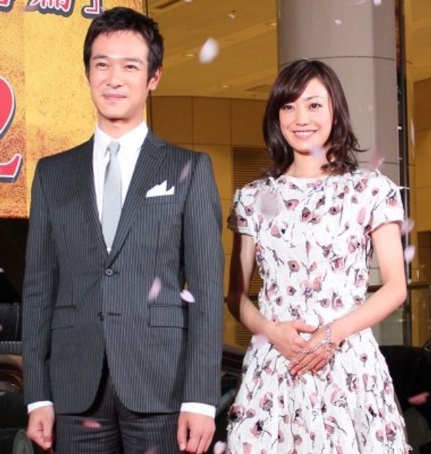 堺雅人と菅野美穂が“永遠の愛”を見せる