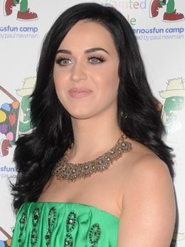 新色先取りのケイティ・ペリー