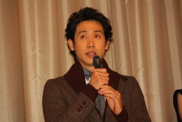 アキのバンド仲間のヤグ役の大泉洋