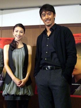 竹内結子＆阿部寛が救命救急医の疑惑に挑む！