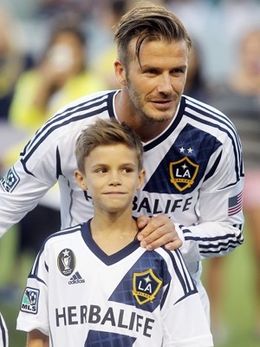 ベッカム次男、モデルデビュー！