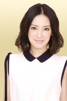 『抱きしめたい』で主演を務める北川景子