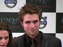 セクシーなヴァンパイア役でティーンのハートを射止めたロバート・パティンソン