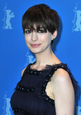 主役になる日はいつもと違うドレスで