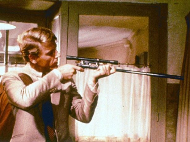 フレデリック・フォーサイスのベストセラーを映画化した『ジャッカルの日』(73・初上映)