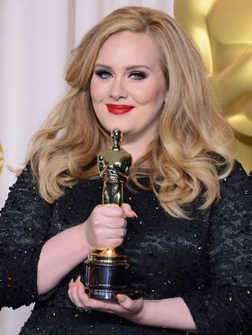 007次回作もテーマ曲続投