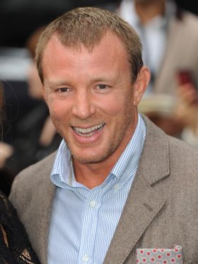 サム・メンデスの後任に？