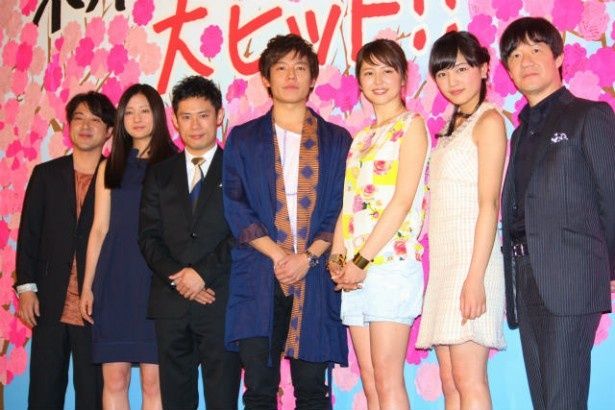 感動の舞台挨拶となった