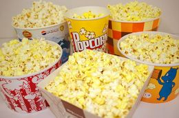 前代未聞!?シネコン各社のポップコーンを買い集めて食べ比べ！果たしてそのお味は…