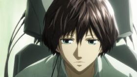 ヒロインくるみの亡くなった恋人ハルに似せたロボハル。繊細な雰囲気の美少年ロボットに思わずドキドキ…