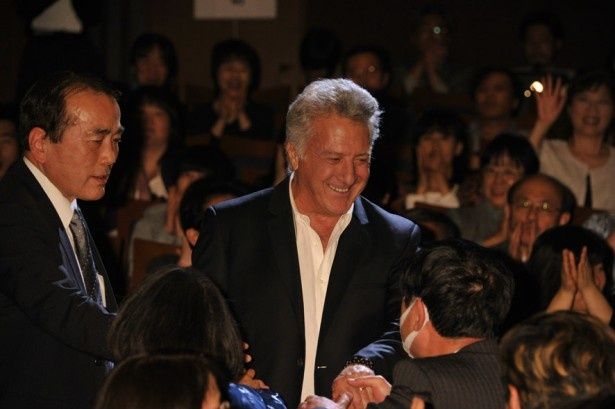 「ダスティン！」という歓声が上がった