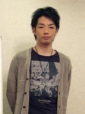 『フィッシュストーリー』で“正義の味方”役に扮した森山未來