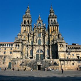迫力と存在感を放つサンティアゴ・デ・コンポステーラの大聖堂