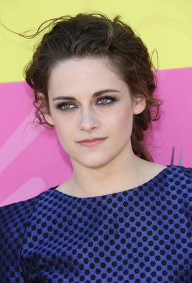 「バレンシアガでもズハール・ムラドのドレスを着ても彼女らしい」と評価された