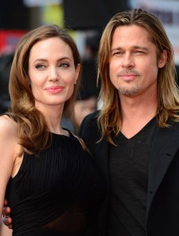 アンジーへ3000ポンド相当のランジェリー類を贈ったブラッド