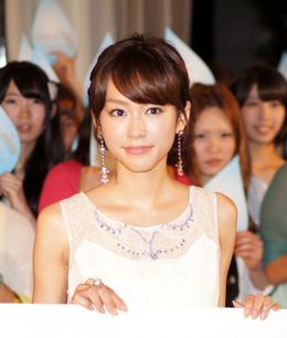 イベントに登場した桐谷美玲