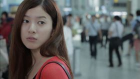 「ヴァンパイア検事 残された赤い記憶」で吉高由里子が演じるのは占い師のルナ