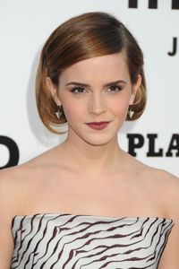 エマ・ワトソン、セレブライフを批判！「靴は8足しか持ってない