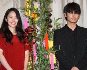 綾野剛、黒木華ら女優陣からの評判は上々