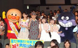 舞台あいさつに登場した面々