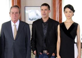 『終戦のエンペラー』のフォトセッションがアメリカ大使館で開催