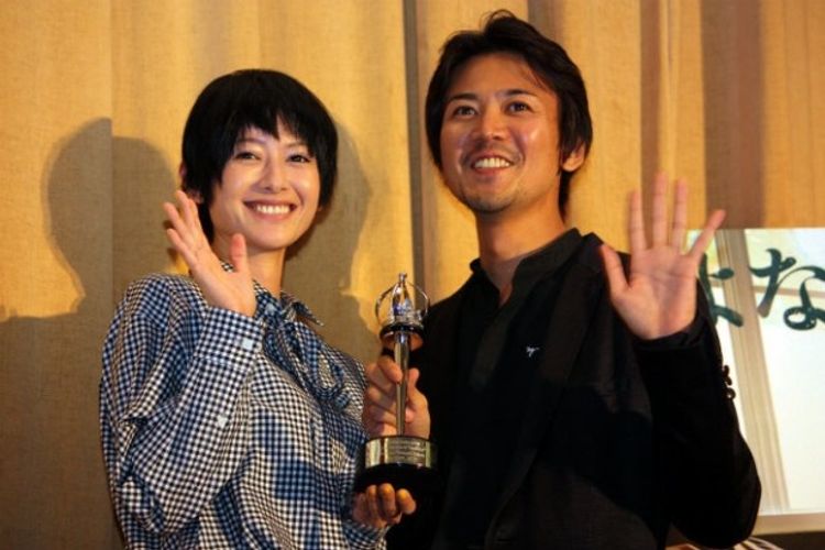 真木よう子、大喜び！「ふたつの作品で賞をいただくのは、信じられないほど光栄なこと」