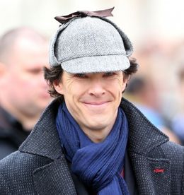 ベネディクト・カンバーバッチがロシア人モデルとスペインのイビサ島でバカンスを満喫!?