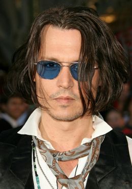 衝撃の引退宣言をしたジョニー・デップ