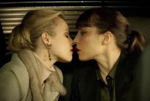 エロティックでショッキングなシーンがたっぷり！デ・パルマ独特の映像を存分に堪能できる