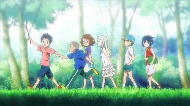 【写真を見る】“超平和バスターズ”と名付けて、小学生時代はいつも一緒にいた6人