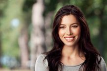 注目女優ジェシカ・ビールのインタビュー映像が到着！