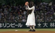 西武ドームの始球式に登場した貞子