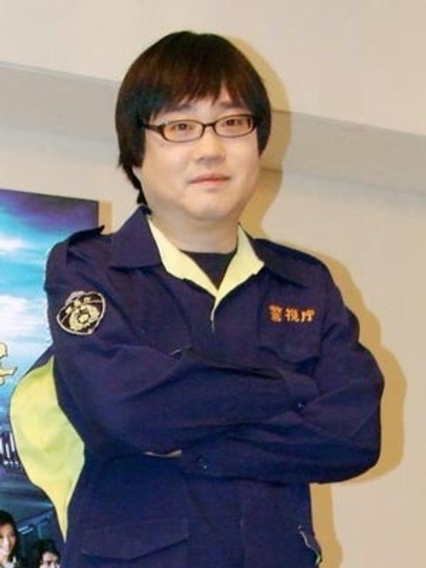 『相棒シリーズ　鑑識・米沢守の事件簿』で初主演を果たした個性派俳優・六角精児