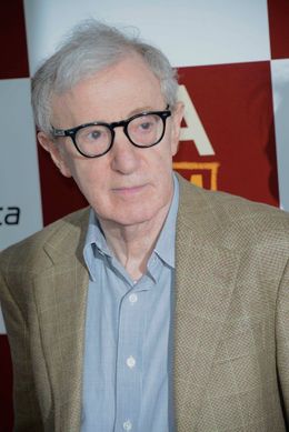 ゴールデングローブ賞セシル・B・デミル賞を受賞したウディ・アレン監督